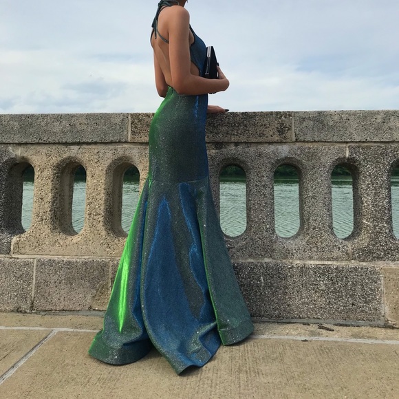 green emerald velvet dress Nina Canacci 3223 Size 8 Blue Green Iridescent Prom Dress Long Fitted Cutout Corset Back Draped Neckline main image 1